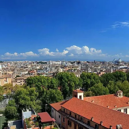 Sant'onofrio Terrace Apartment
